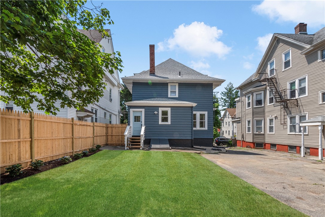 222 Pleasant Street