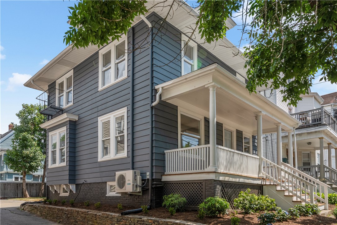222 Pleasant Street
