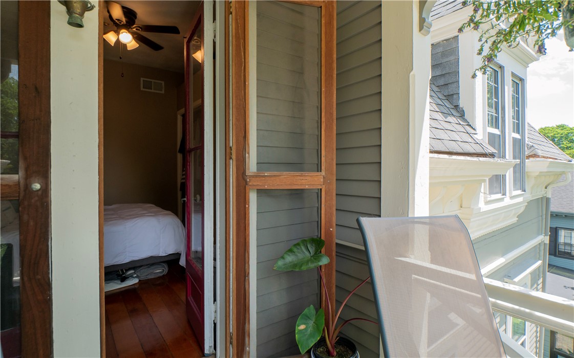 8 Cottage Street 6