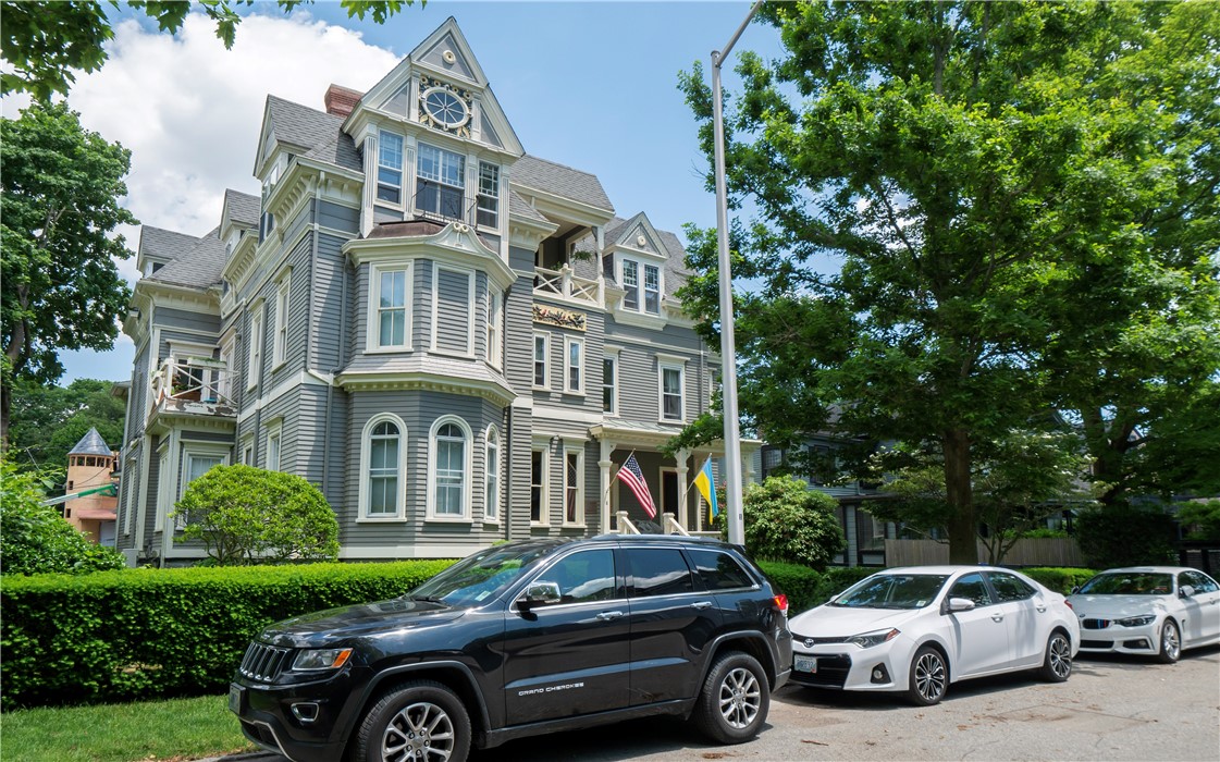 8 Cottage Street 6