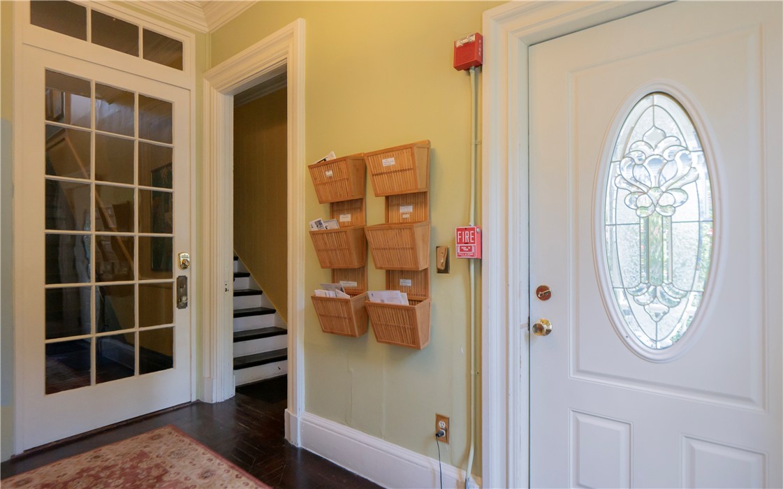 8 Cottage Street 6