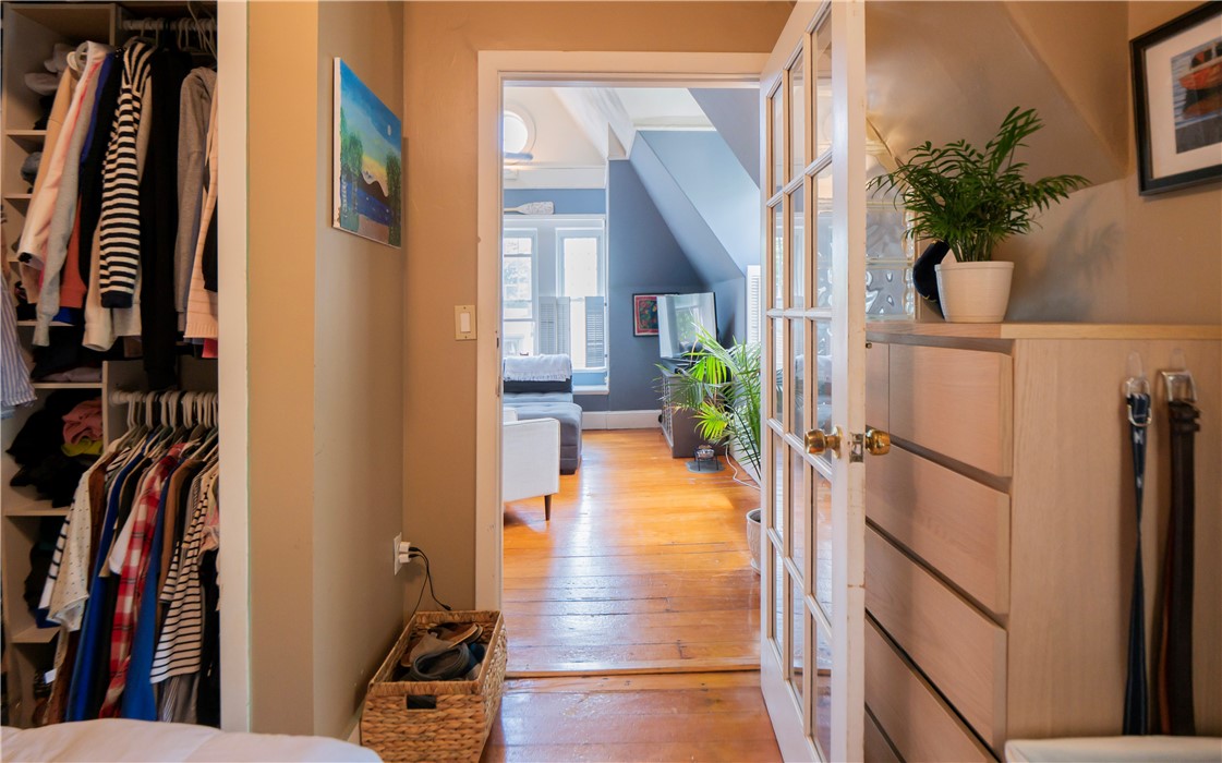 8 Cottage Street 6