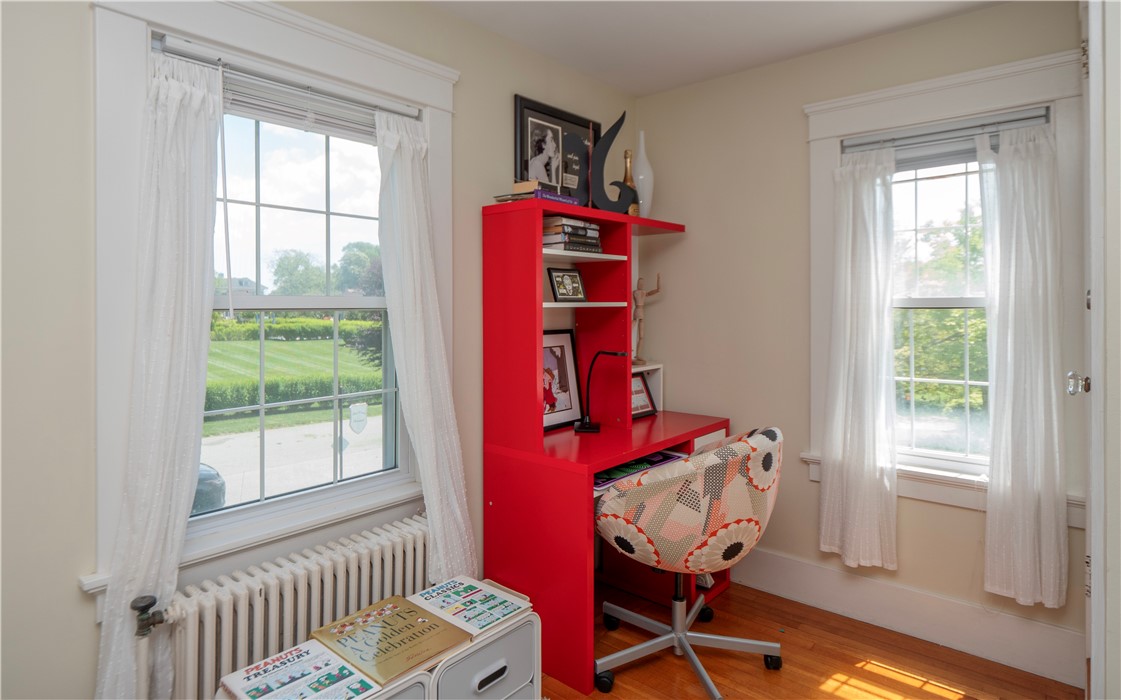27 Red Cross Avenue