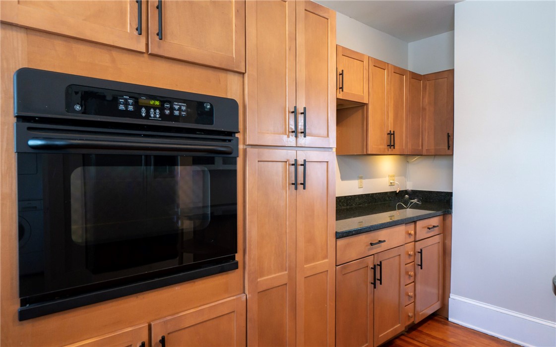 446 Broadway B