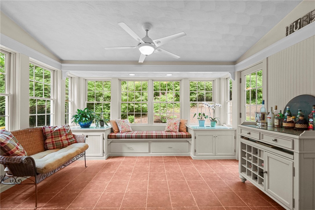 516 Black Plain Road
