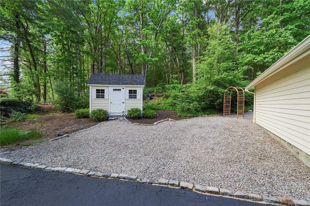 516 Black Plain Road
