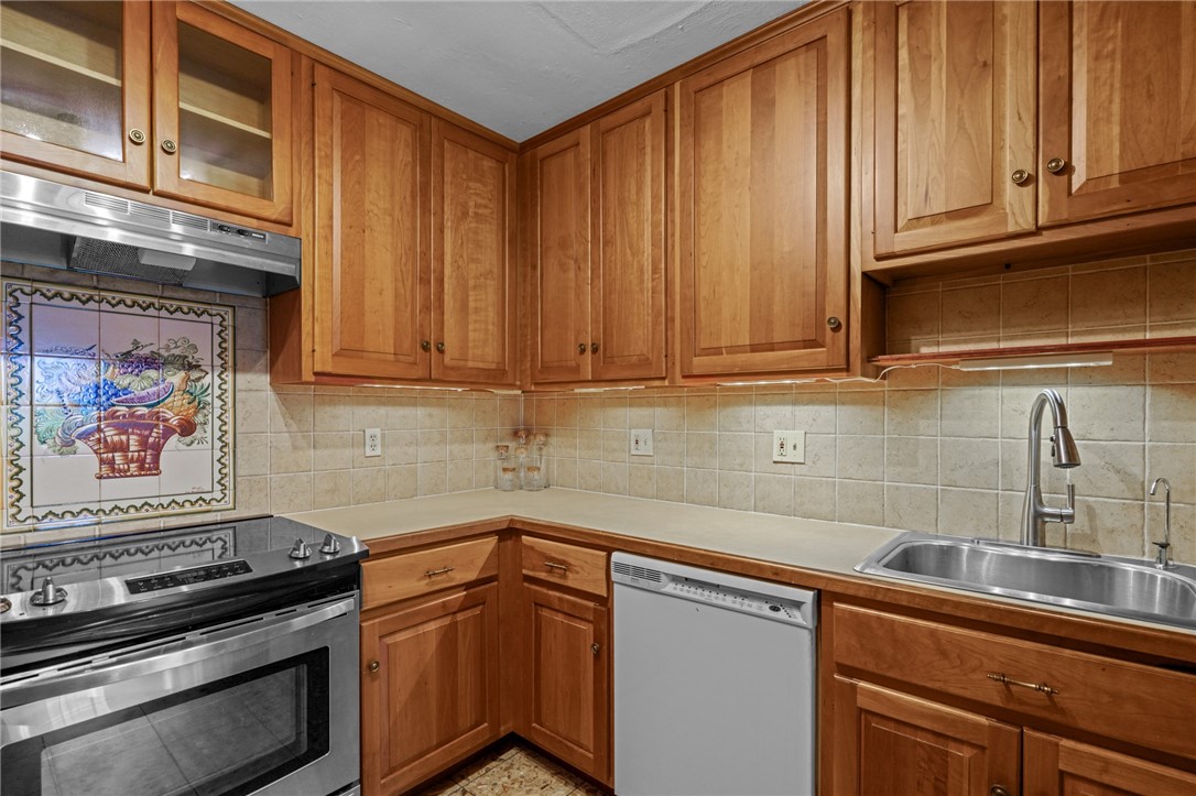 50 Old Beach Road 8
