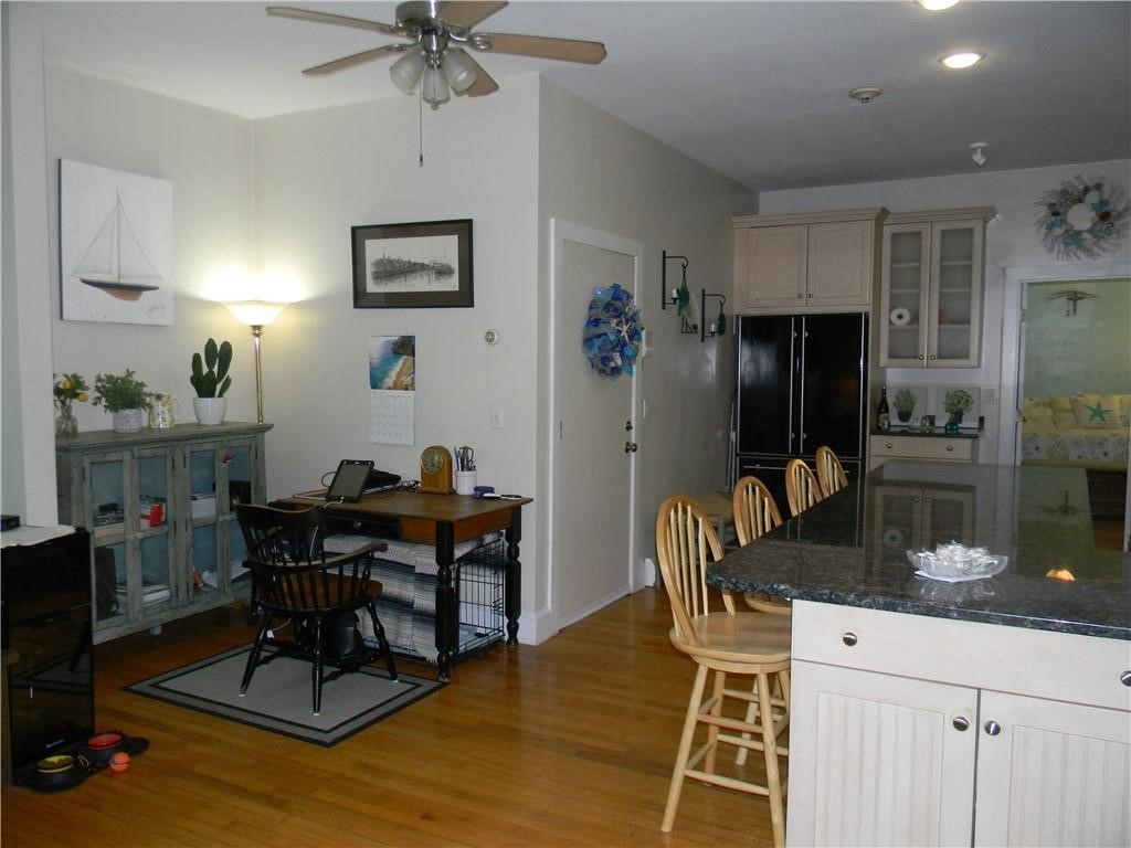 446 Bellevue Avenue 3