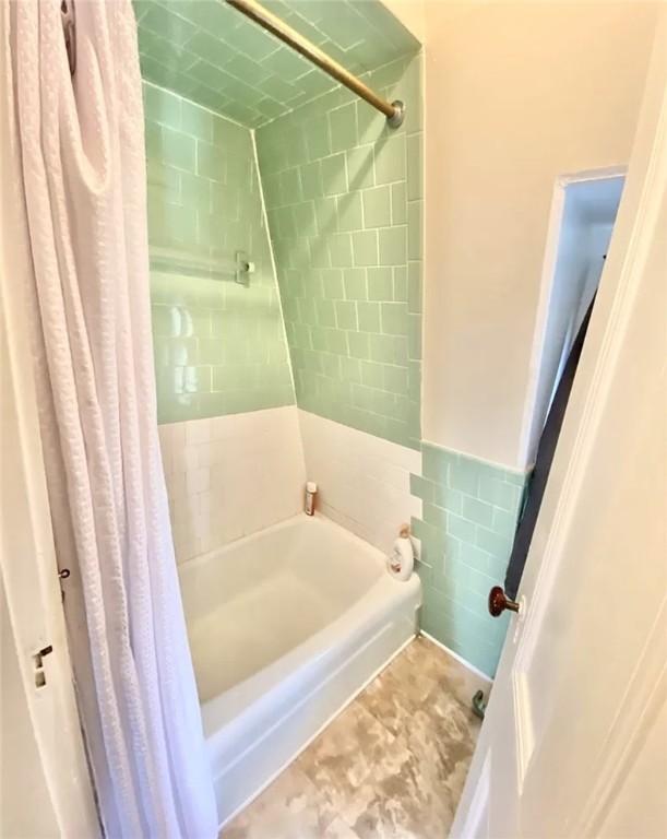 313 Berkeley Avenue 2B