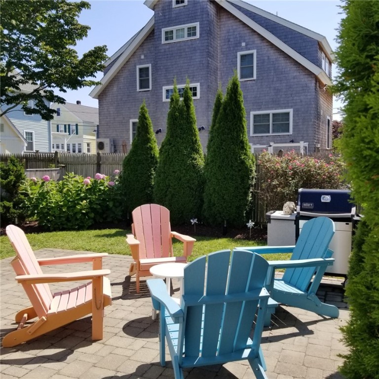 13 Lucas Avenue