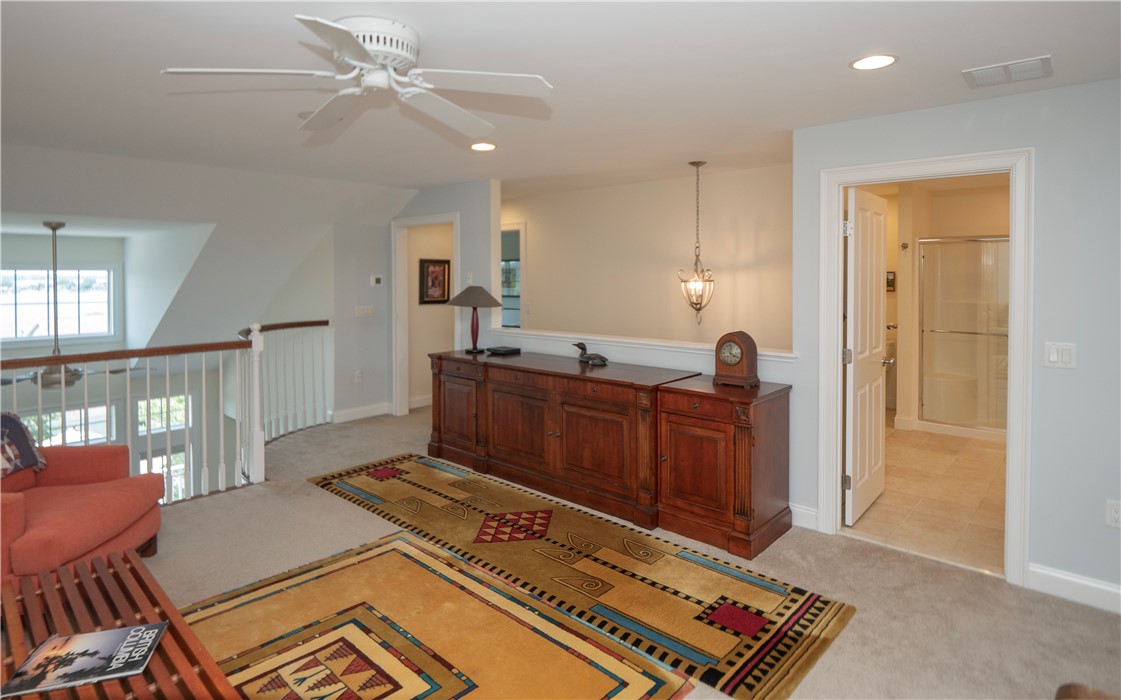 289 Village Road
