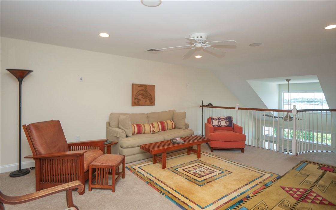 289 Village Road