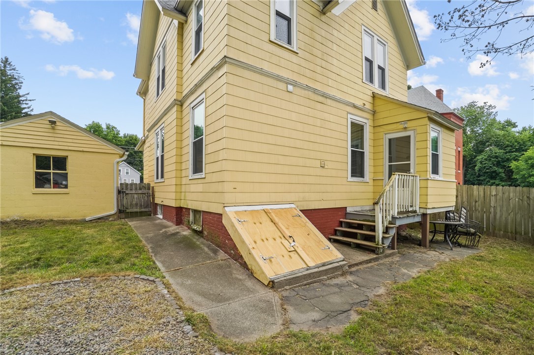 302 Blackstone Street
