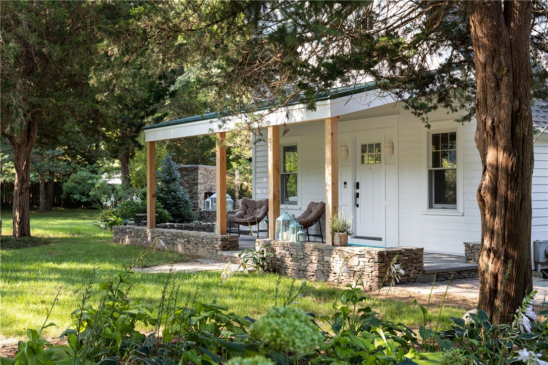 2 Scull Street