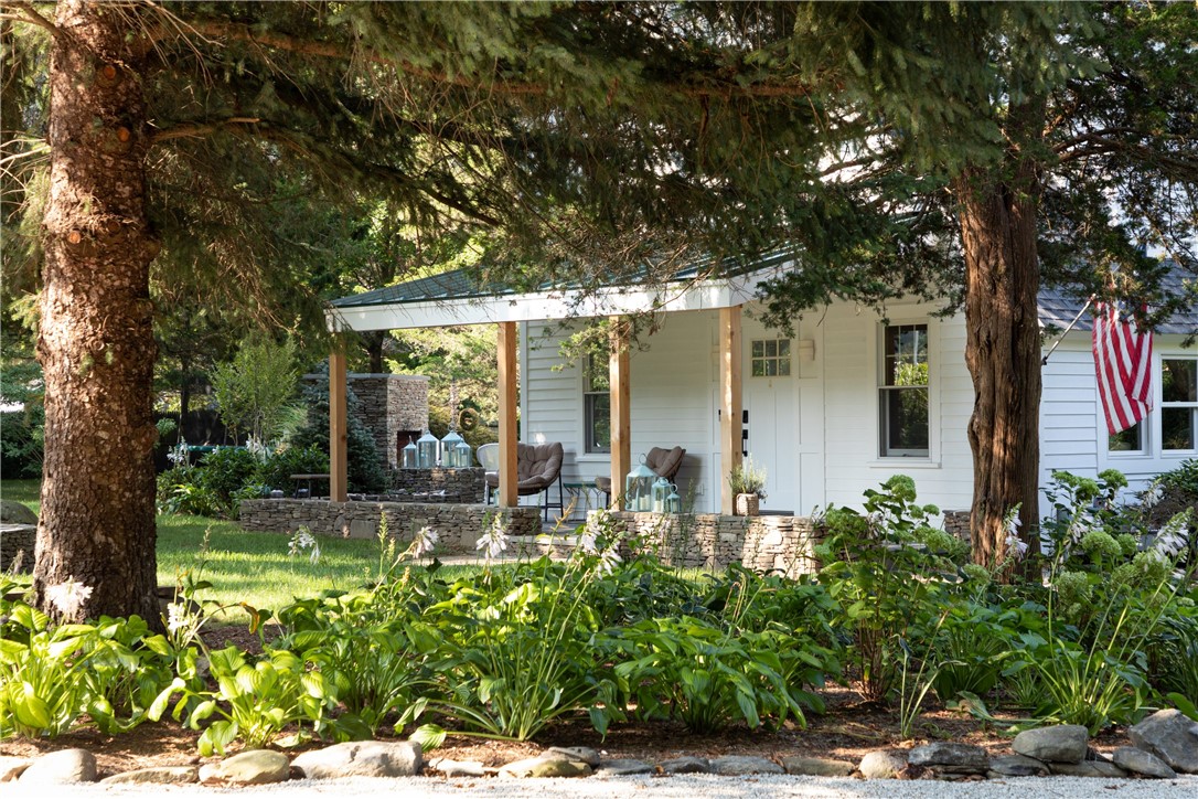 2 Scull Street