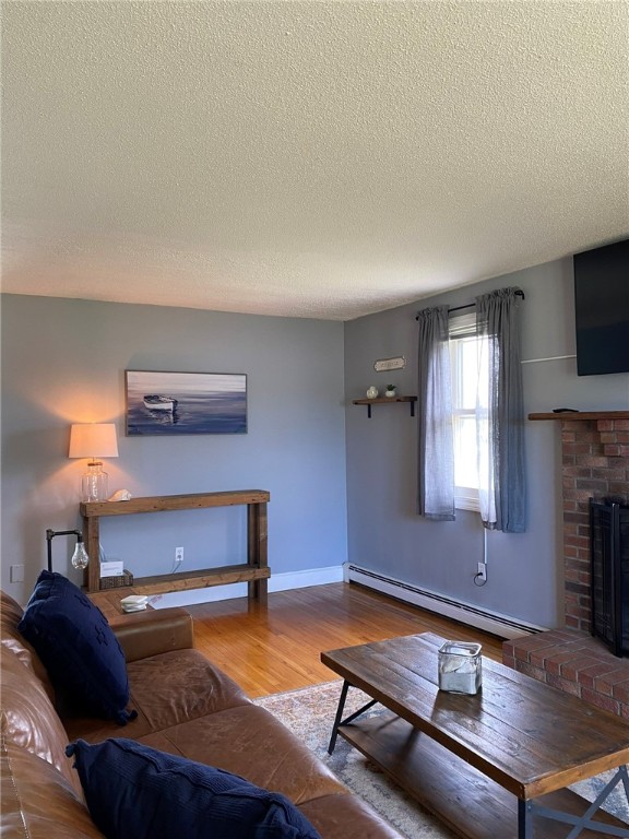 223 Oliphant Lane A
