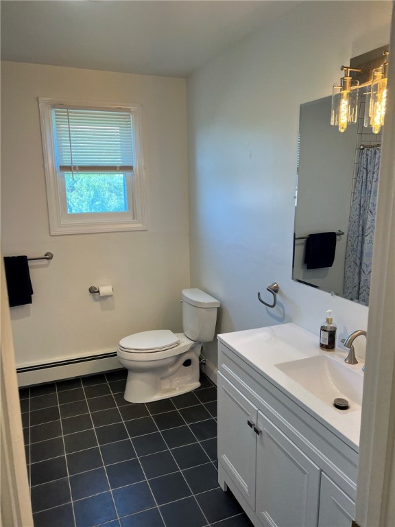 223 Oliphant Lane A