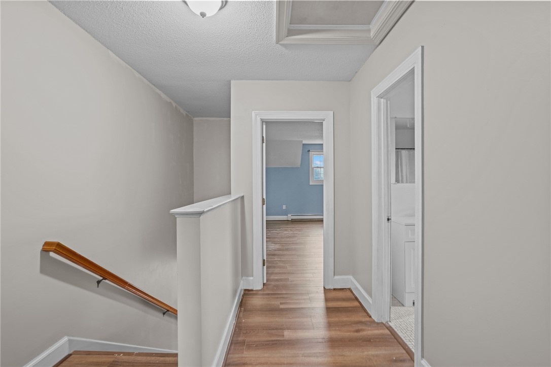 223 Oliphant Lane B