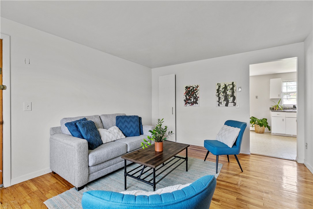 70 Carroll Avenue 1210