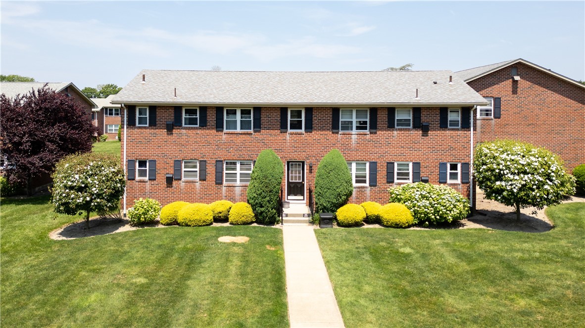70 Carroll Avenue 1210