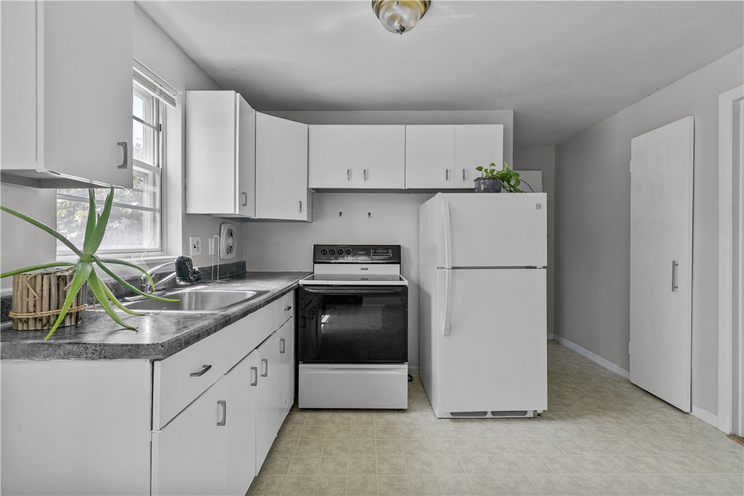70 Carroll Avenue 1210