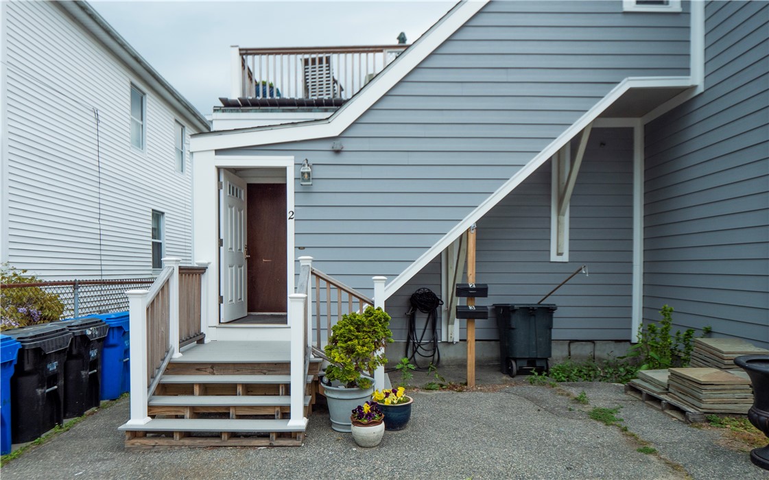 7 Carroll Avenue 3