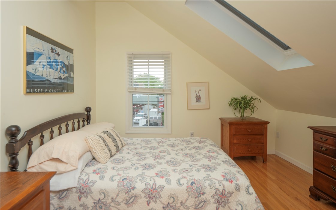 7 Carroll Avenue 3