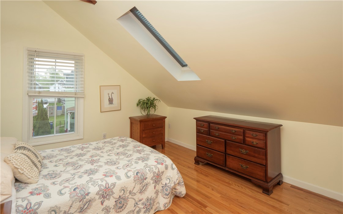 7 Carroll Avenue 3