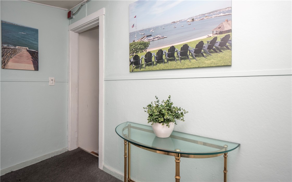 7 Carroll Avenue 3