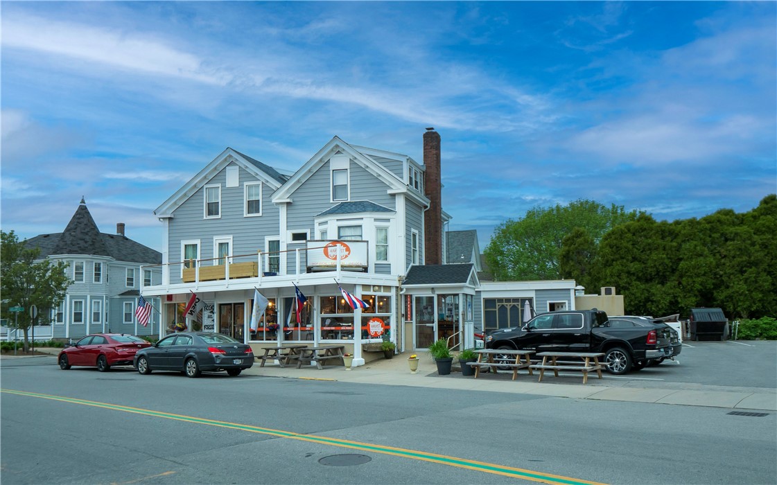 7 Carroll Avenue 3
