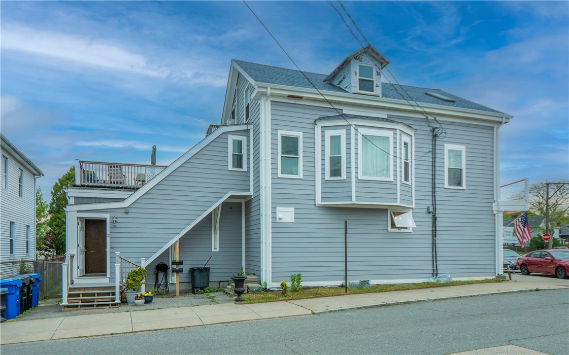 7 Carroll Avenue 3