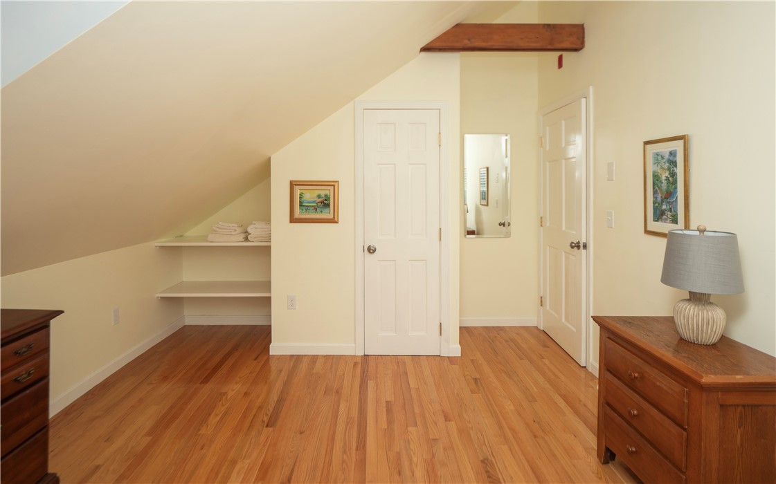 7 Carroll Avenue 3