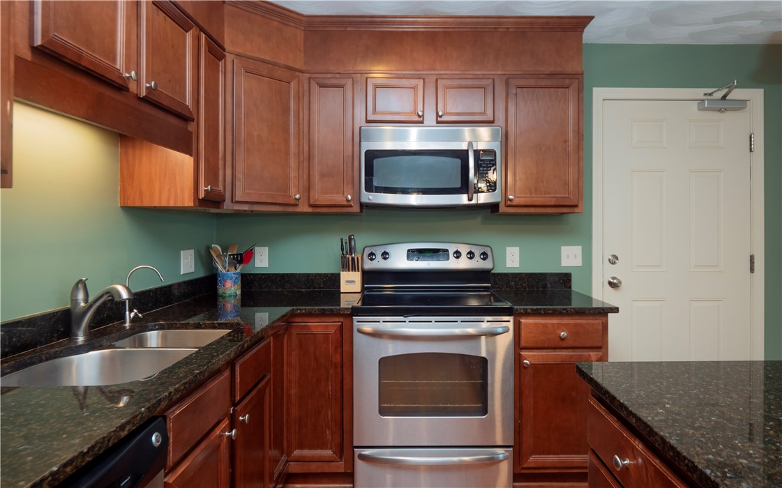 15 Saw Mill Drive 205