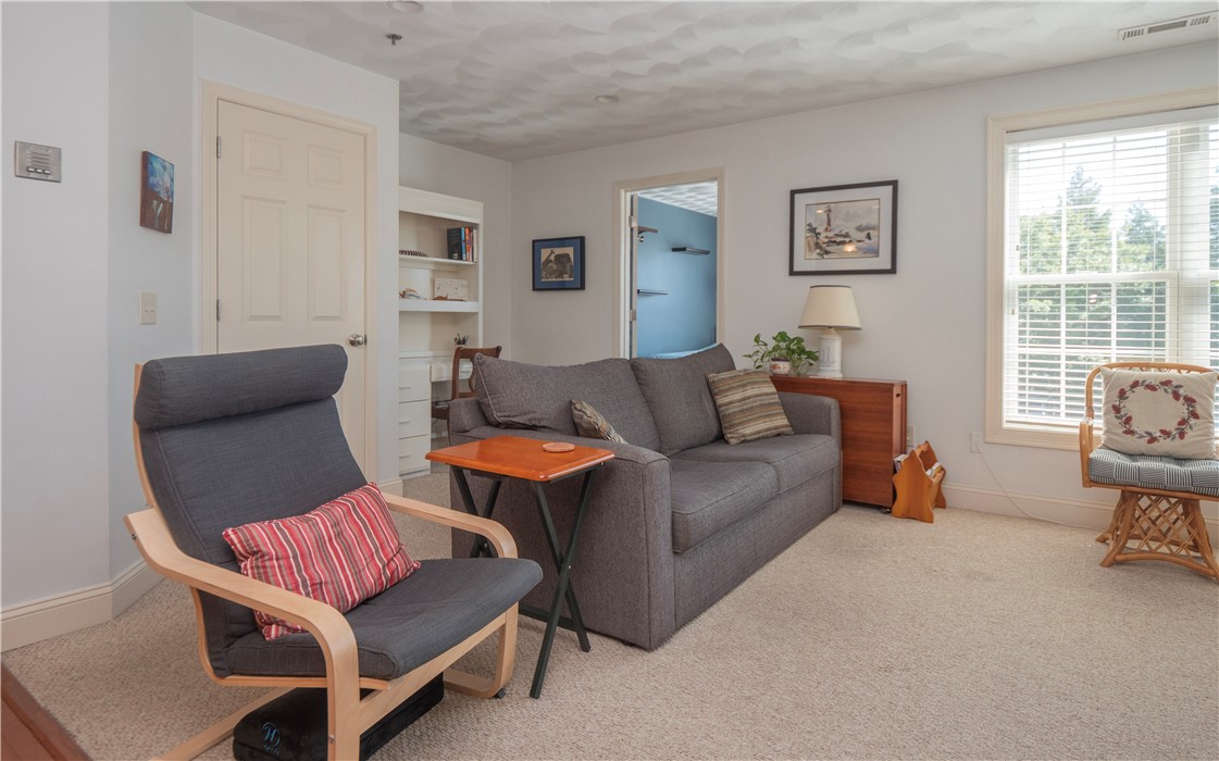 15 Saw Mill Drive 205