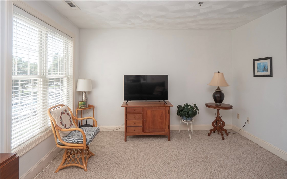 15 Saw Mill Drive 205