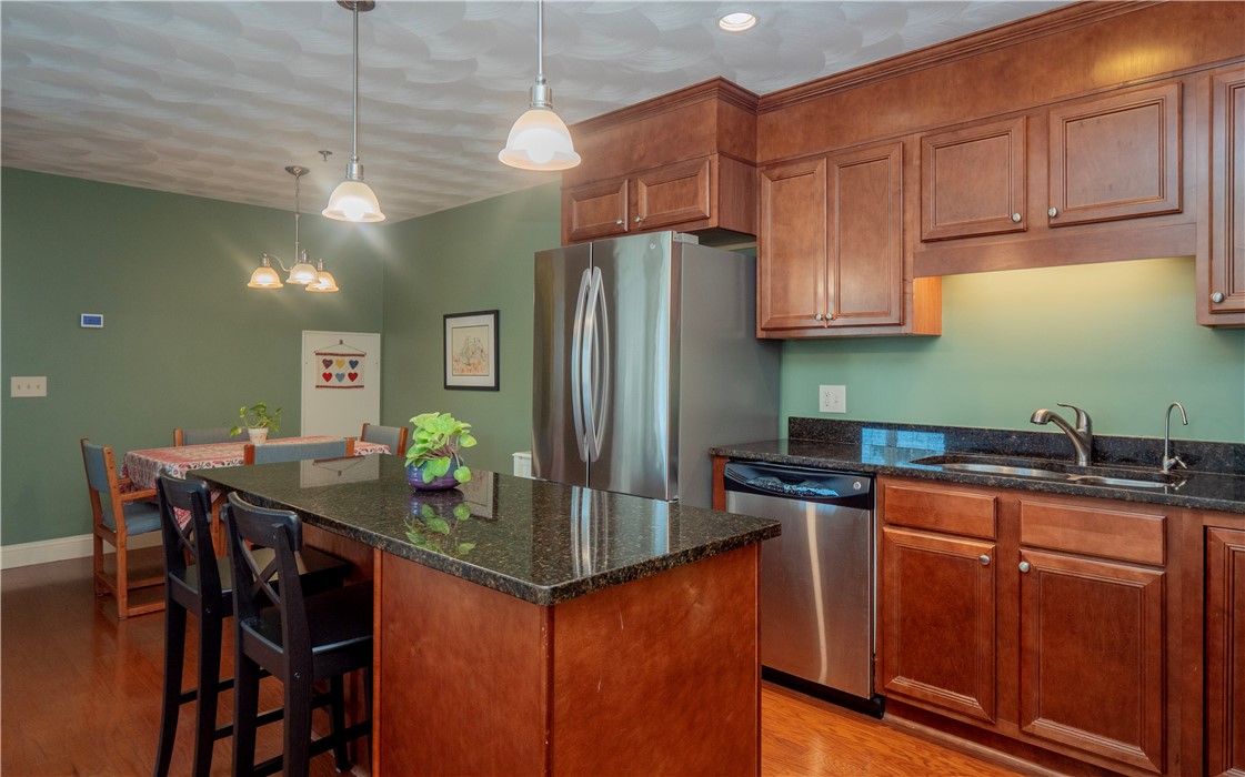 15 Saw Mill Drive 205