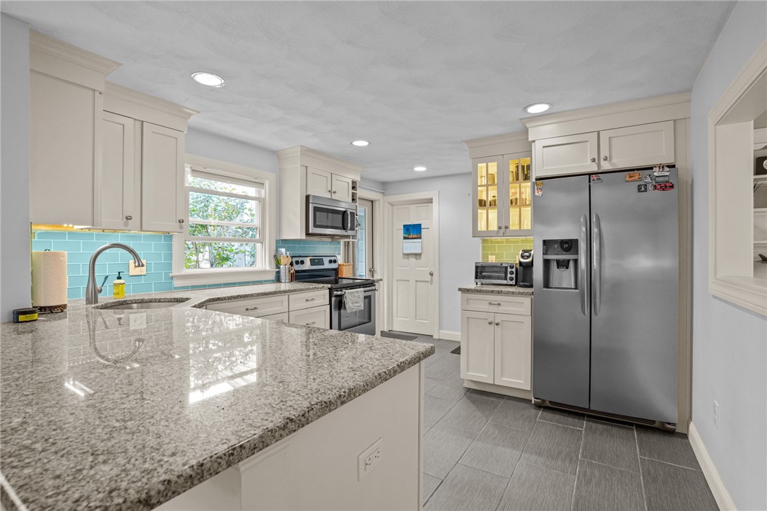 372 Manor Drive