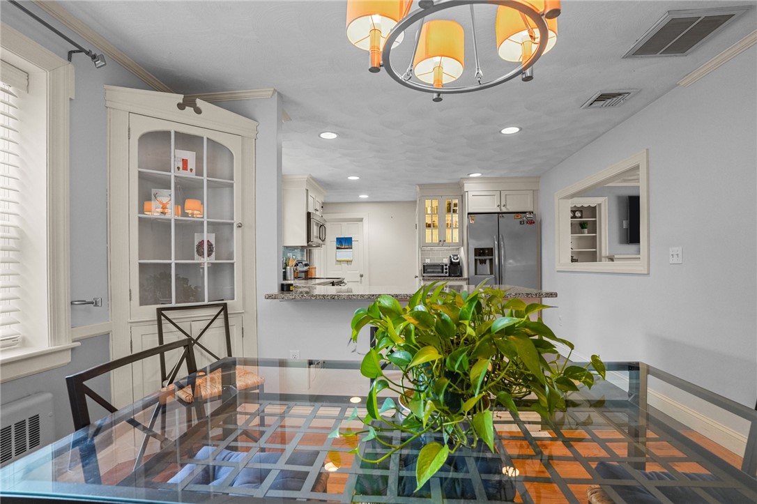 372 Manor Drive