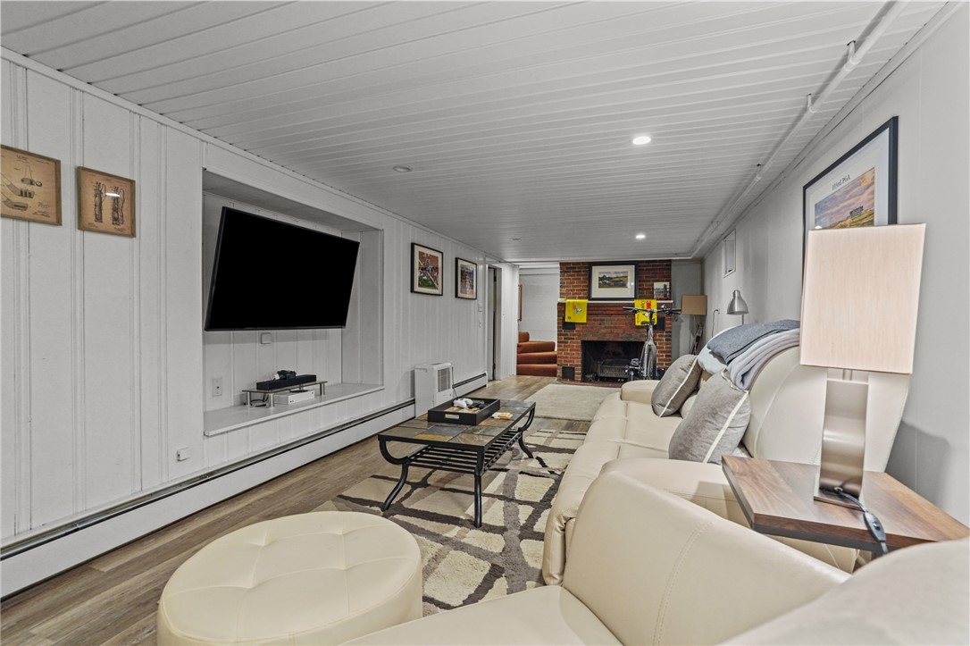 372 Manor Drive