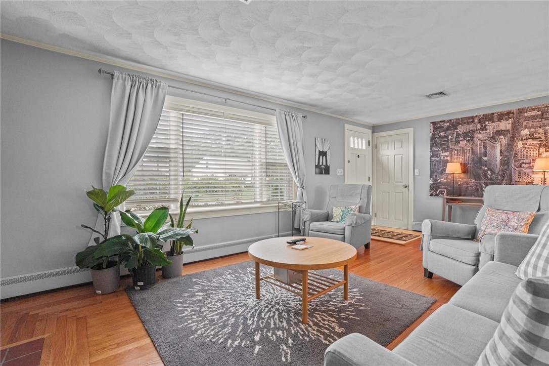 372 Manor Drive