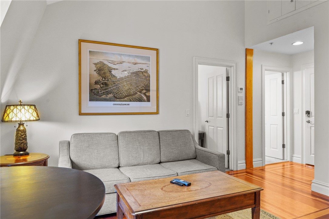 14 Pelham Street 8