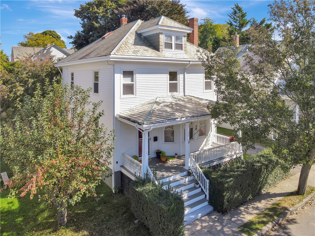 19 Peckham Avenue