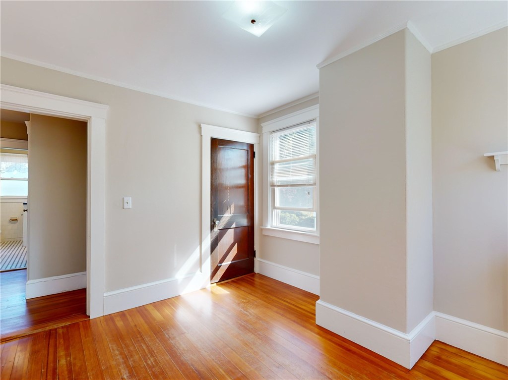 19 Peckham Avenue