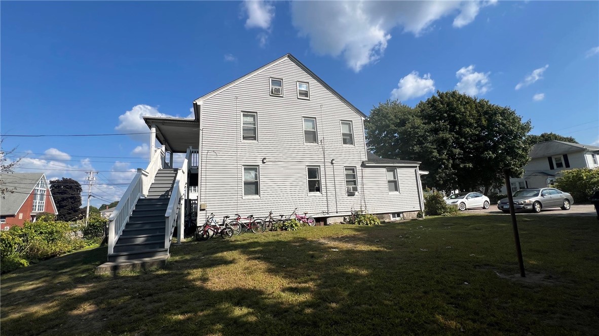 119 Legris Avenue