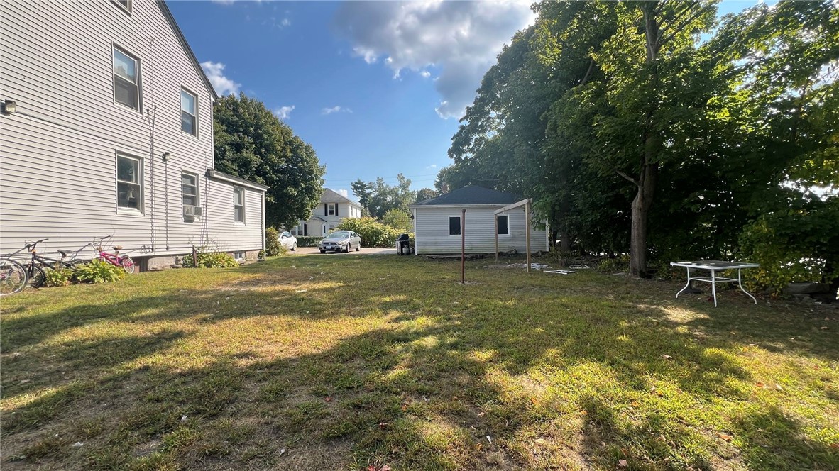 119 Legris Avenue