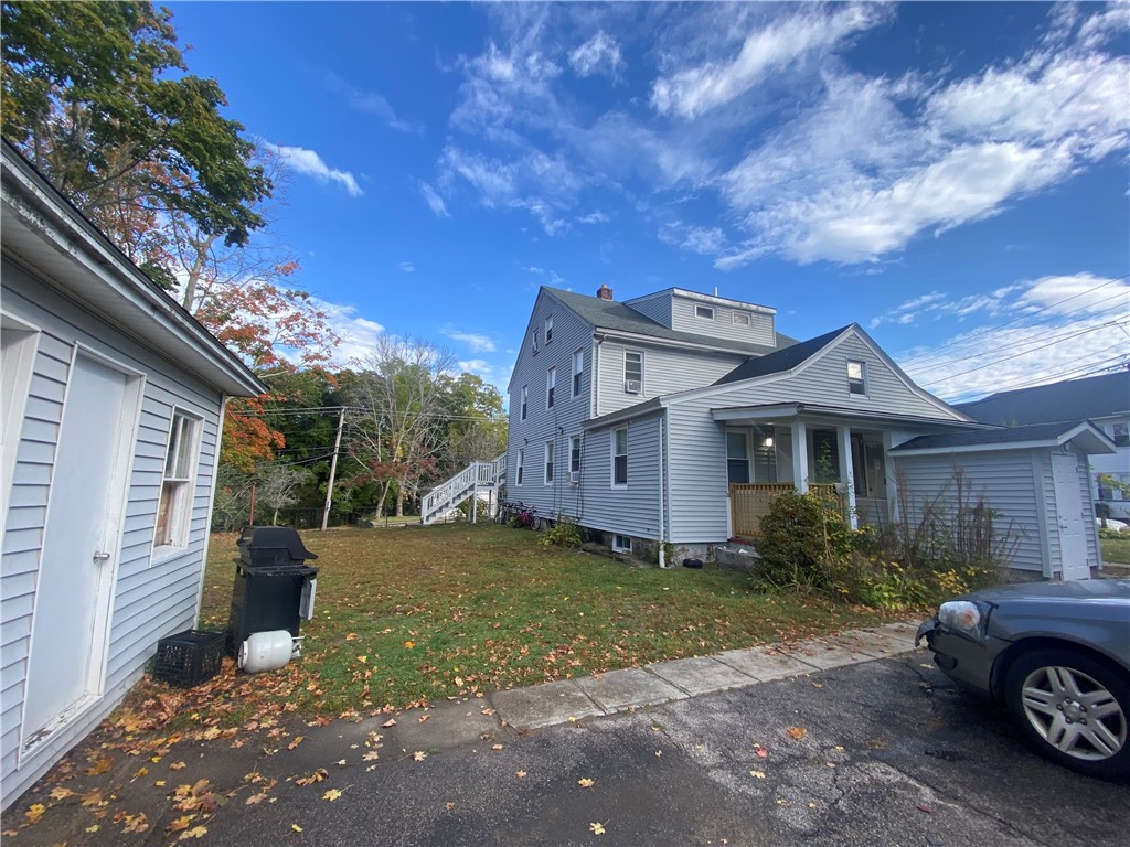 119 Legris Avenue