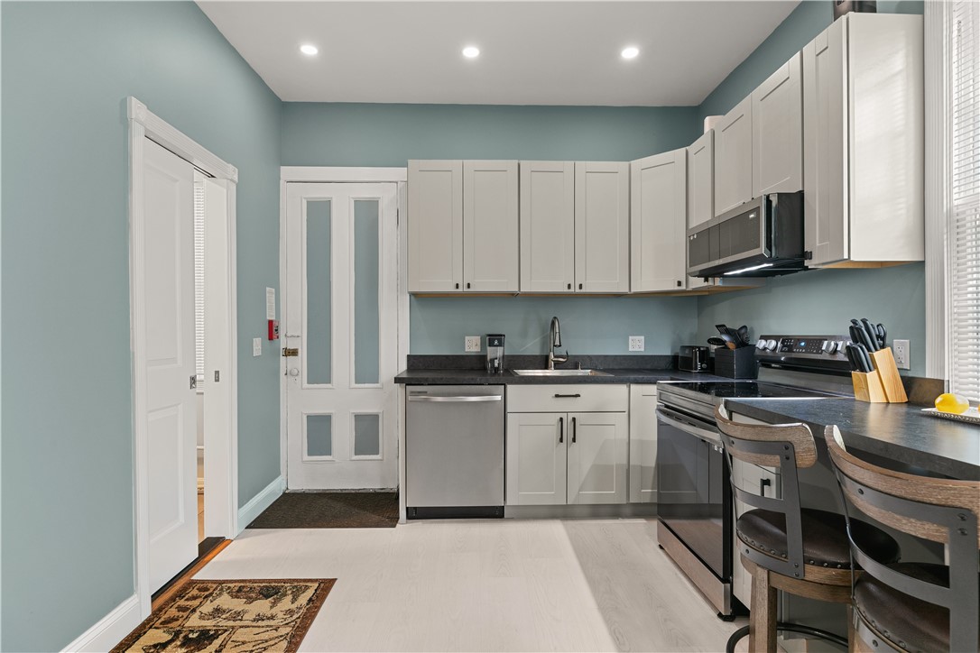 18 Everett Street 2