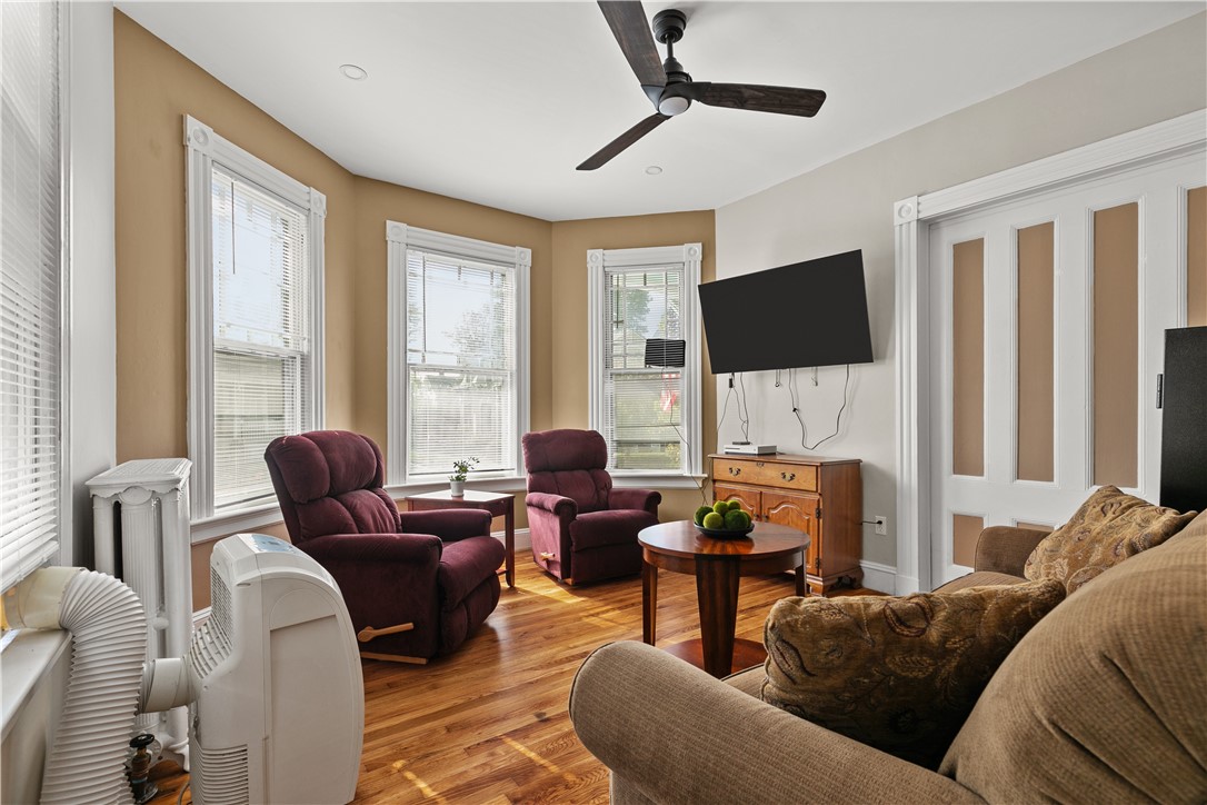 18 Everett Street 2