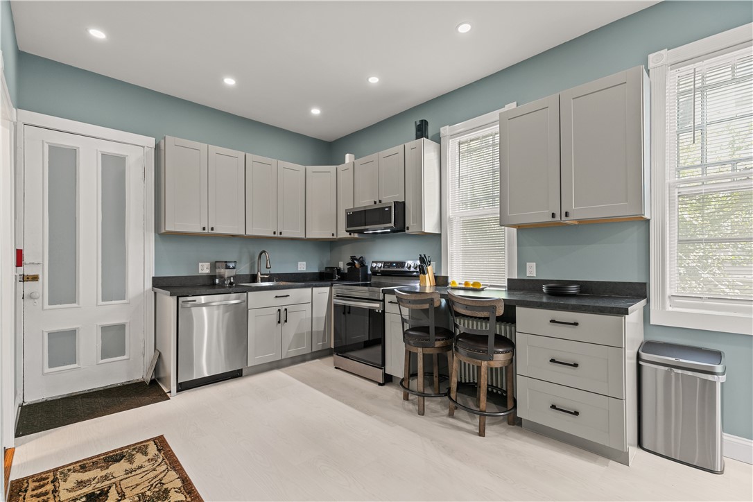 18 Everett Street 2