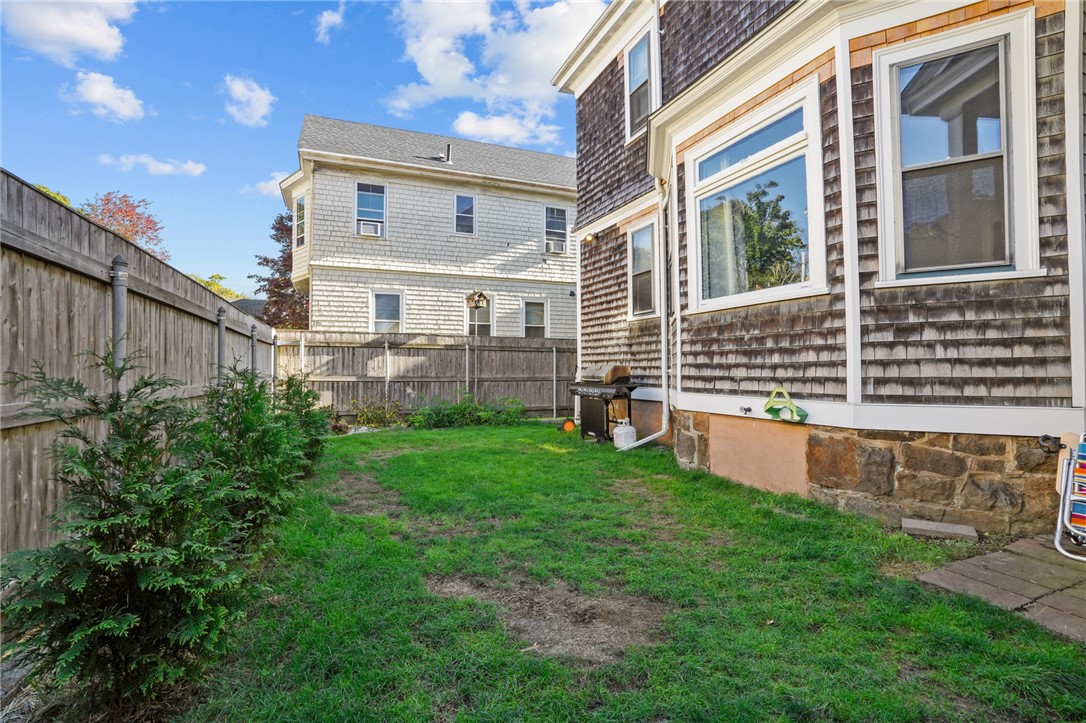 28 Rhode Island Avenue